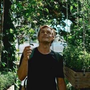 Meet your Posher, Brandon